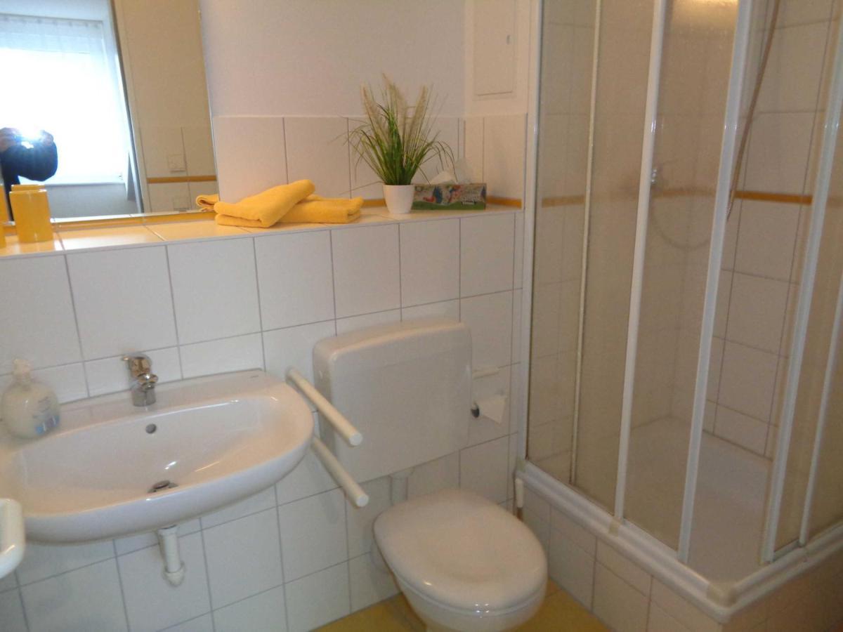 Hafenresidenz - Ferienwohnung 37 Wiek auf Rügen 외부 사진